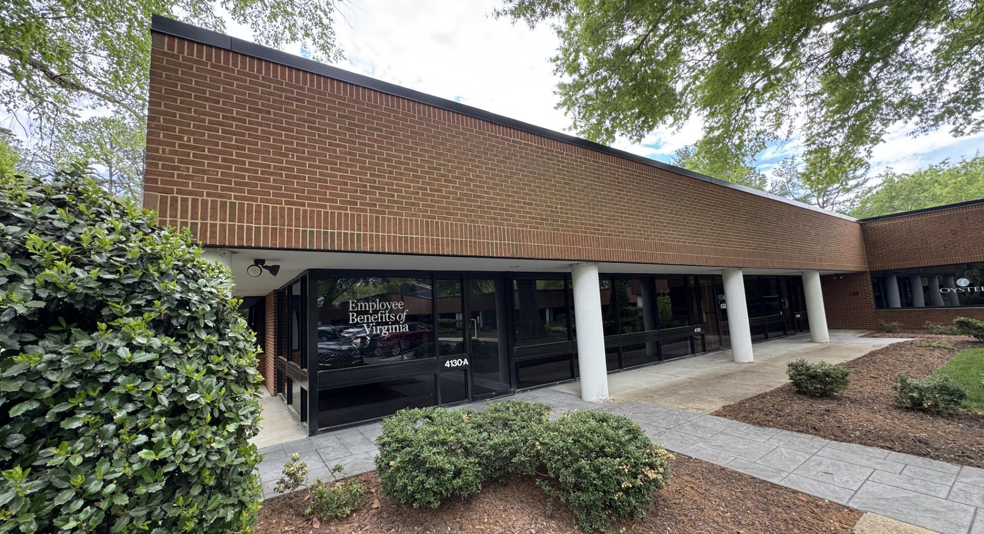 4122 Innslake Drive