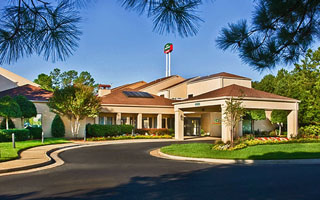Courtyard by Marriott HAMPTON COLISEUM CENTRAL